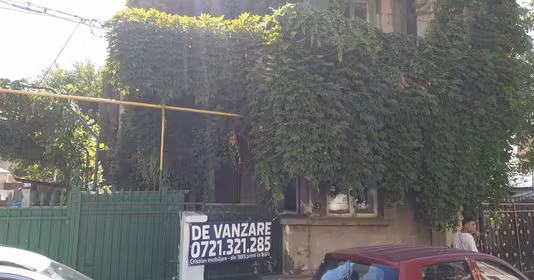 Casă Central