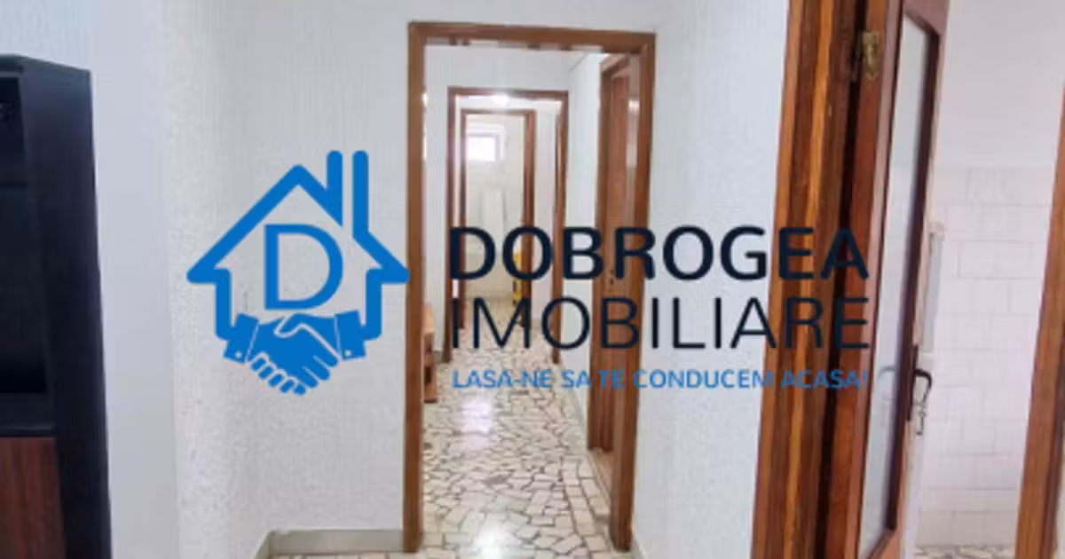 Apartament de vânzare cu 4 camere în zona Ultracentral, Tulcea