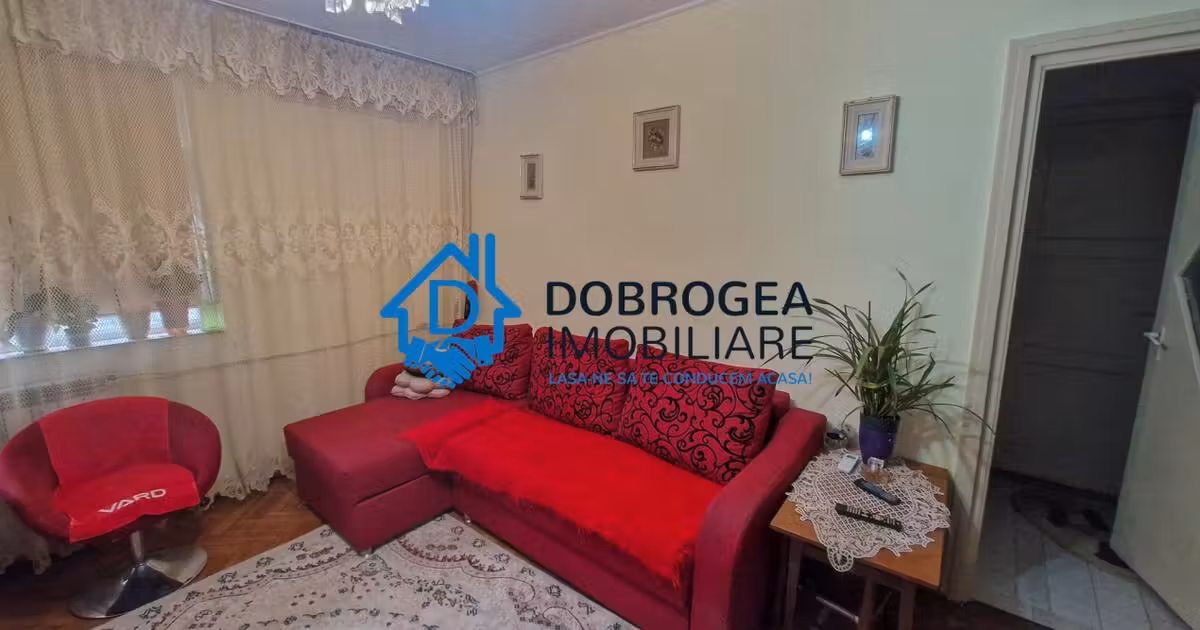 Apartament de vânzare cu 2 camere în zona Ultracentral, Tulcea