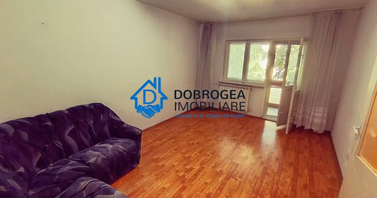 Apartament de vânzare cu 2 camere, mobilat în zona Central, Tulcea