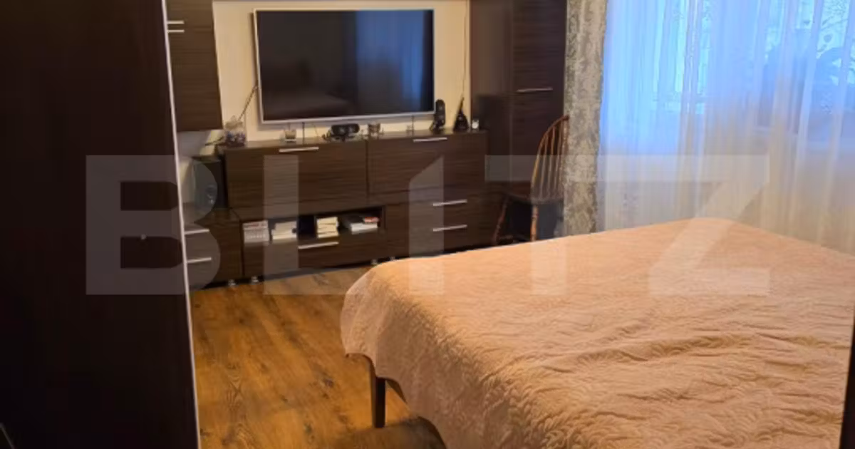 Apartament de vânzare cu 4 camere, mobilat în zona Mănăștur, Cluj-Napoca