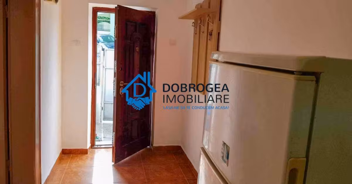 Casă individuală de vânzare cu 2 camere, mobilată în zona C5, Tulcea