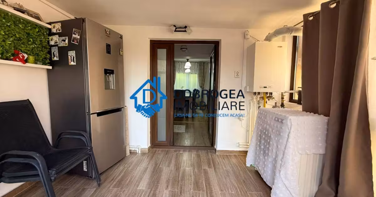 Casă individuală de vânzare cu 4 camere, mobilată în zona Ultracentral, Tulcea