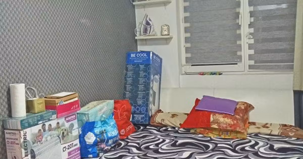 Garsonieră de vânzare, mobilată în zona Rogerius, Oradea