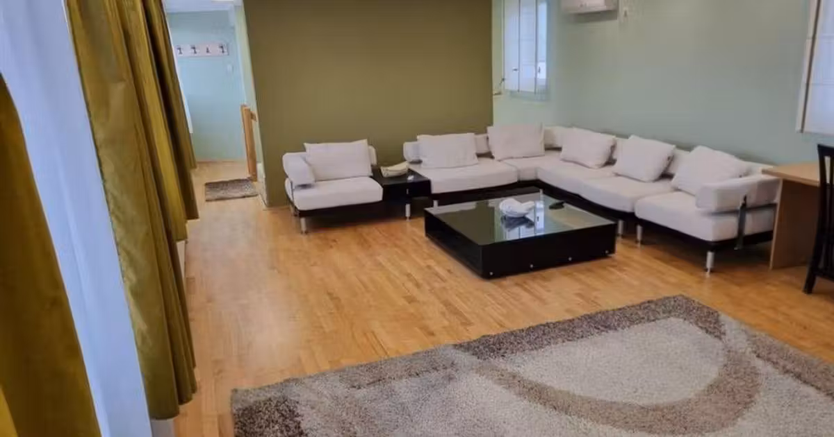 Apartament de vânzare cu 3 camere în zona Ultracentral, Târgu Mureș