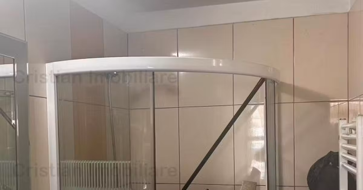 Spațiu comercial de vânzare de 35 mp, în zona Central, Brăila