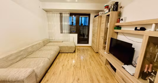 Apartament Militari