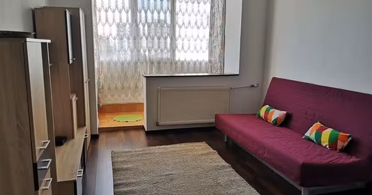 Garsonieră Titan