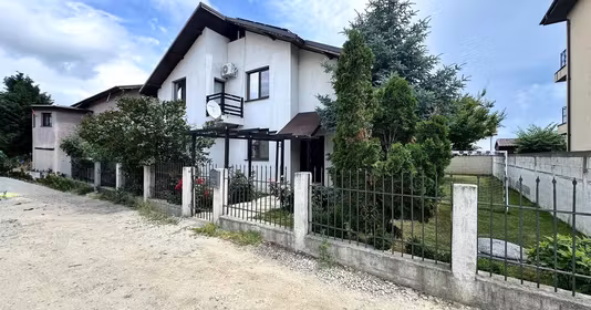 Casă Corbeanca