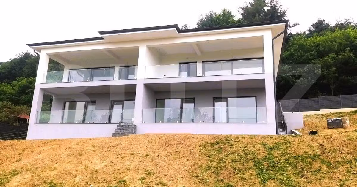 Duplex de vânzare cu 5 camere în Feleacu
