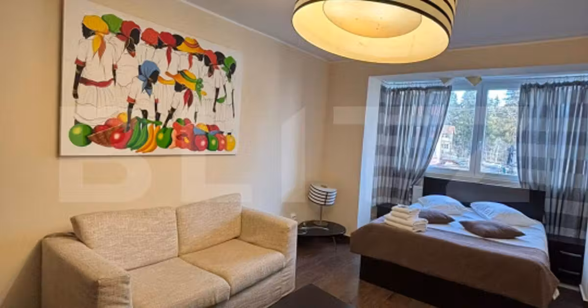 Apartament de vânzare cu 2 camere, mobilat în Predeal
