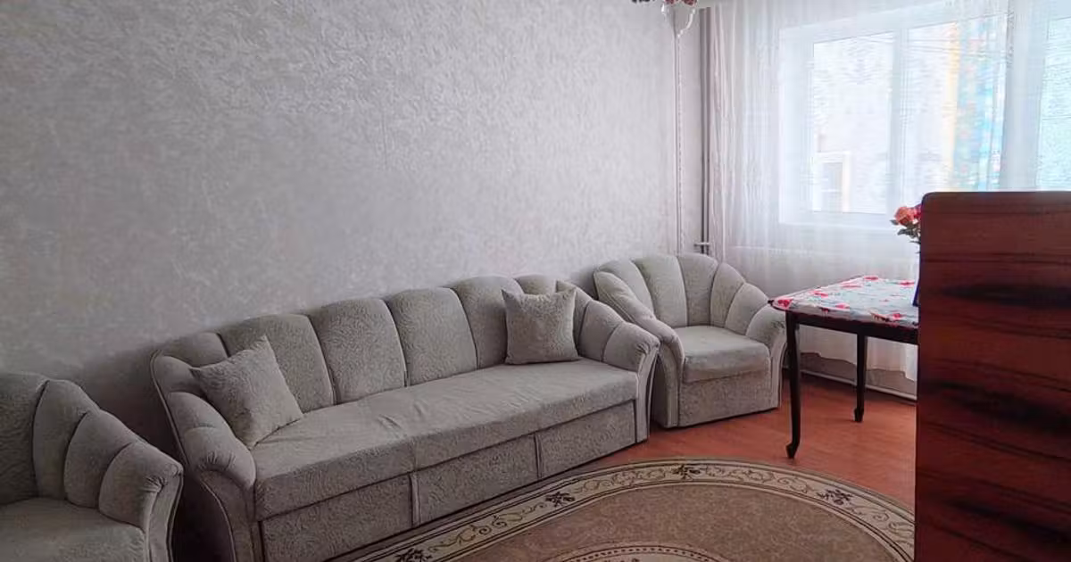 Apartament de vânzare cu 3 camere, mobilat în zona Școlilor, Brăila