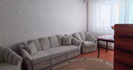 Apartament Școlilor