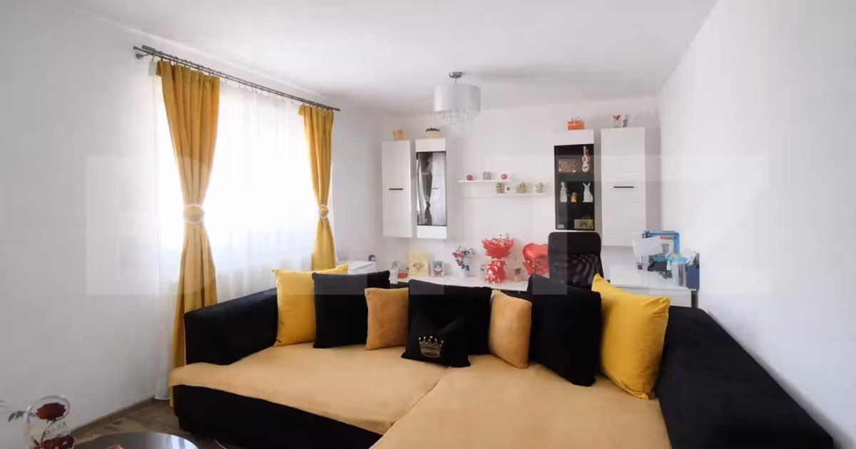 Apartament de vânzare cu 2 camere, mobilat în Valea Adâncă
