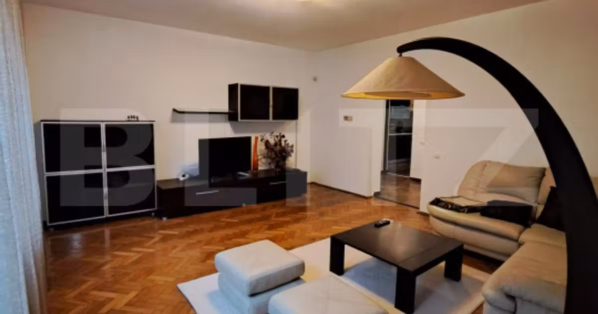 Apartament de vânzare cu 3 camere, mobilat în zona Plopilor, Cluj-Napoca