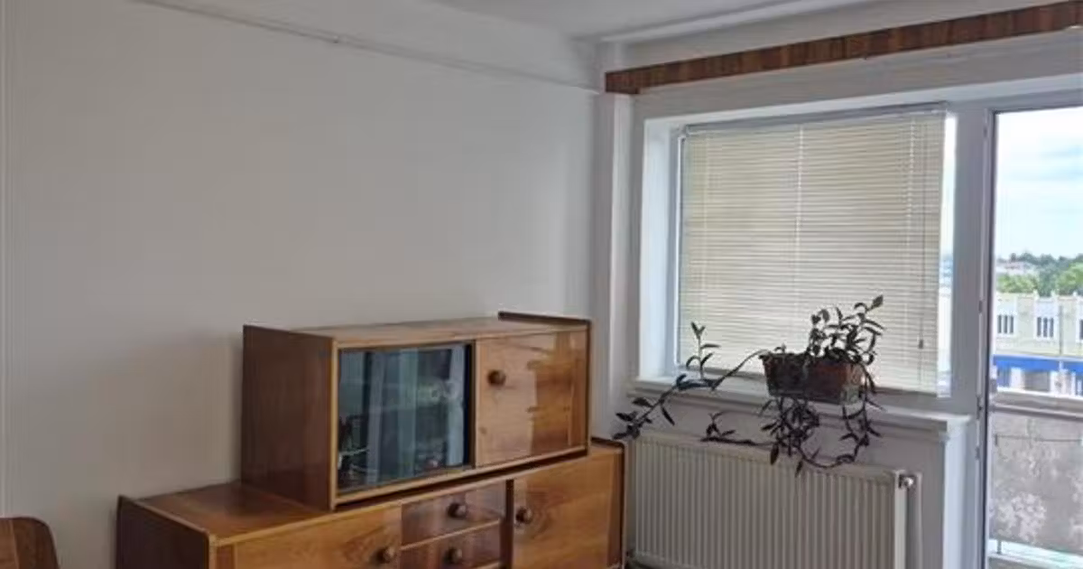 Apartament de vânzare cu 2 camere în zona Gării, Brăila
