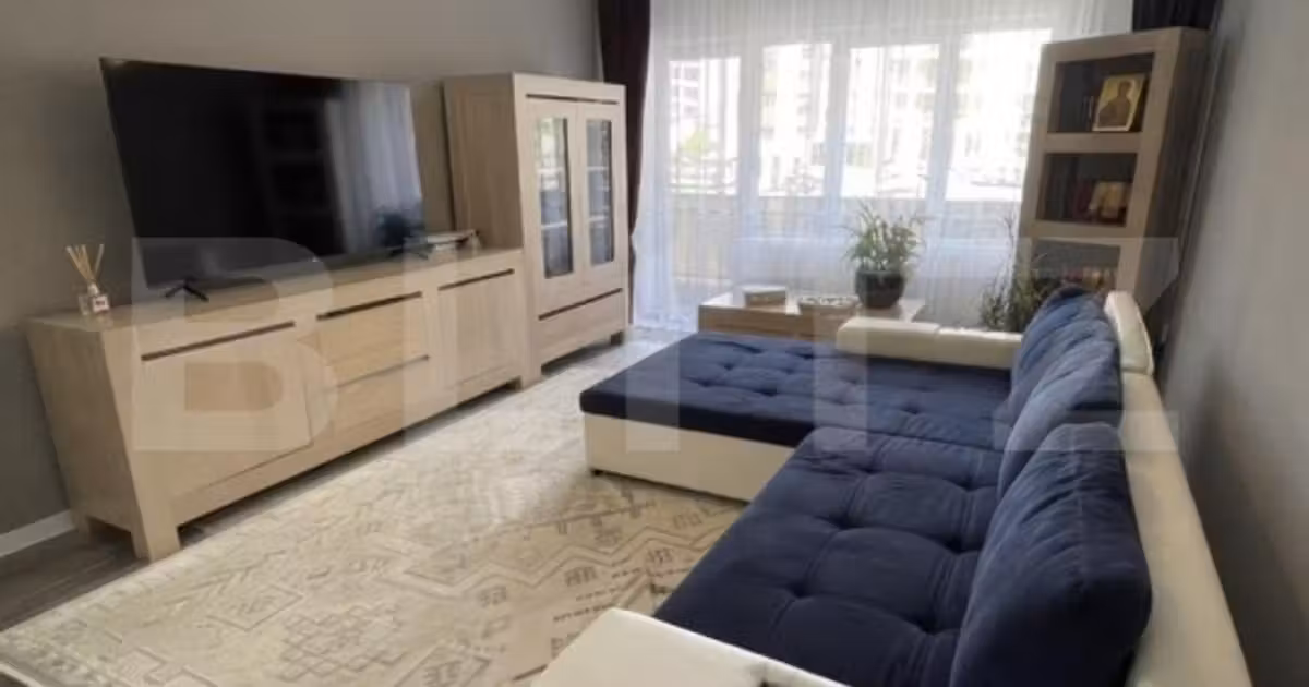 Apartament de vânzare cu 3 camere, mobilat în Baciu