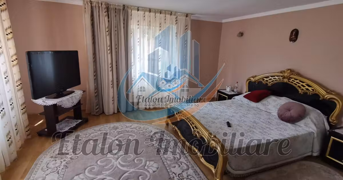 Casă individuală de vânzare cu 5 camere în zona Periferie, Piatra-Neamț