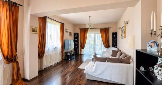 Casă Corbeanca