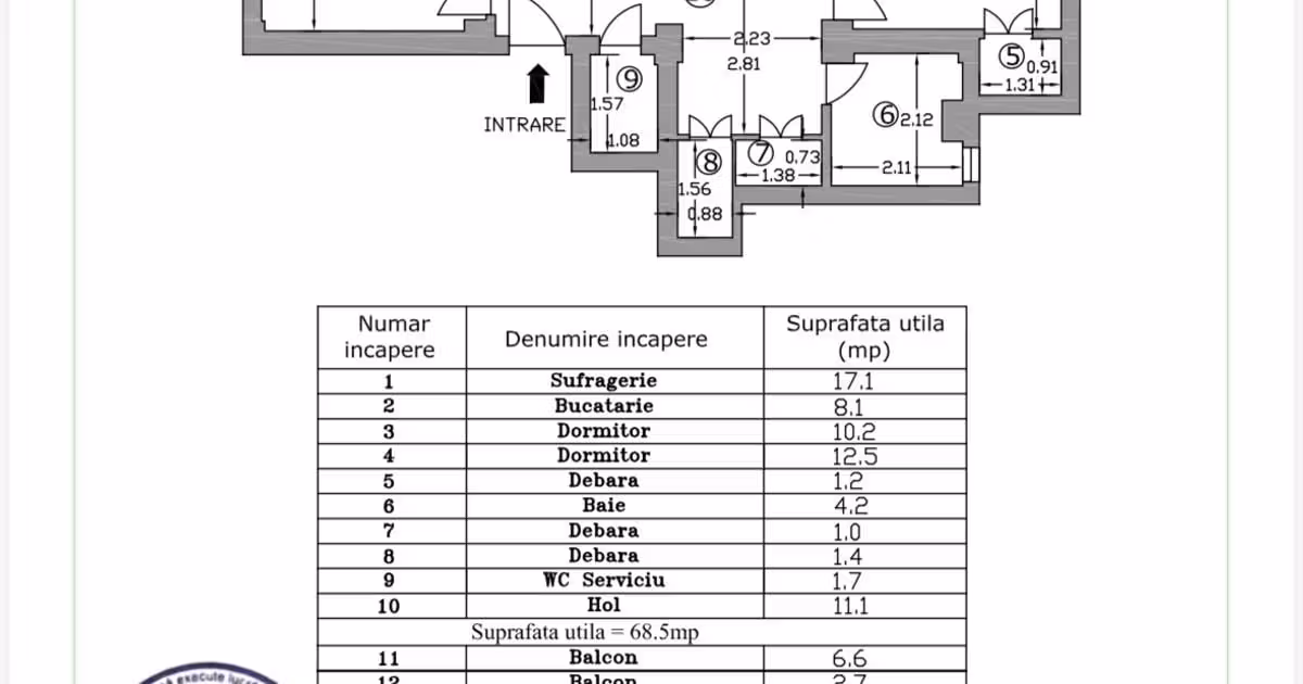 Apartament de vânzare cu 3 camere în zona Central, Pitești