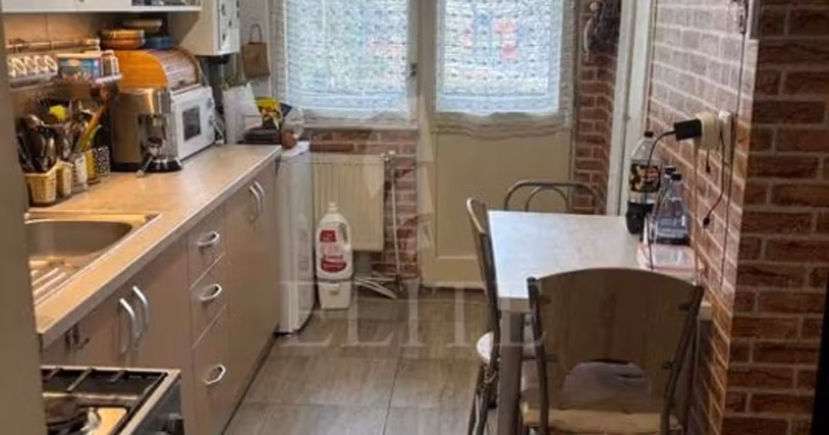 Apartament de vânzare cu 3 camere în zona Gheorgheni, Cluj-Napoca