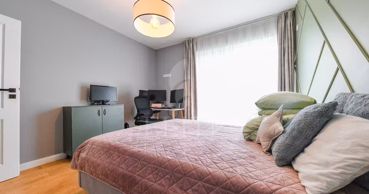 Apartament de vânzare cu 3 camere, mobilat în zona Mănăștur, Cluj-Napoca