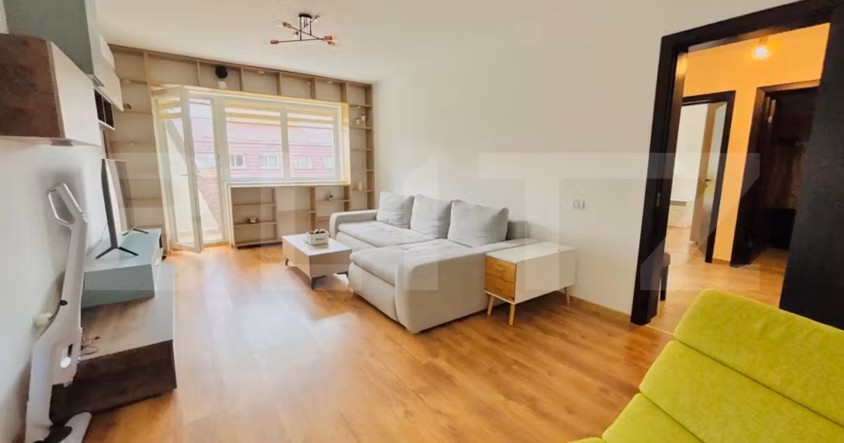 Apartament de vânzare cu 2 camere, mobilat în Sânpetru
