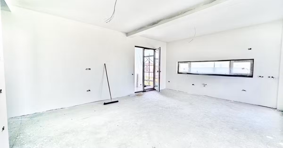 Apartament de vânzare cu 3 camere în Moșnița Nouă