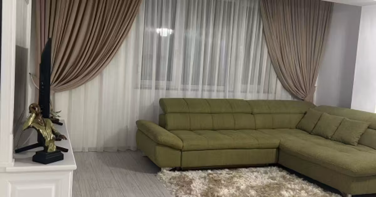Apartament de vânzare cu 2 camere în zona Tomis Nord, Constanța