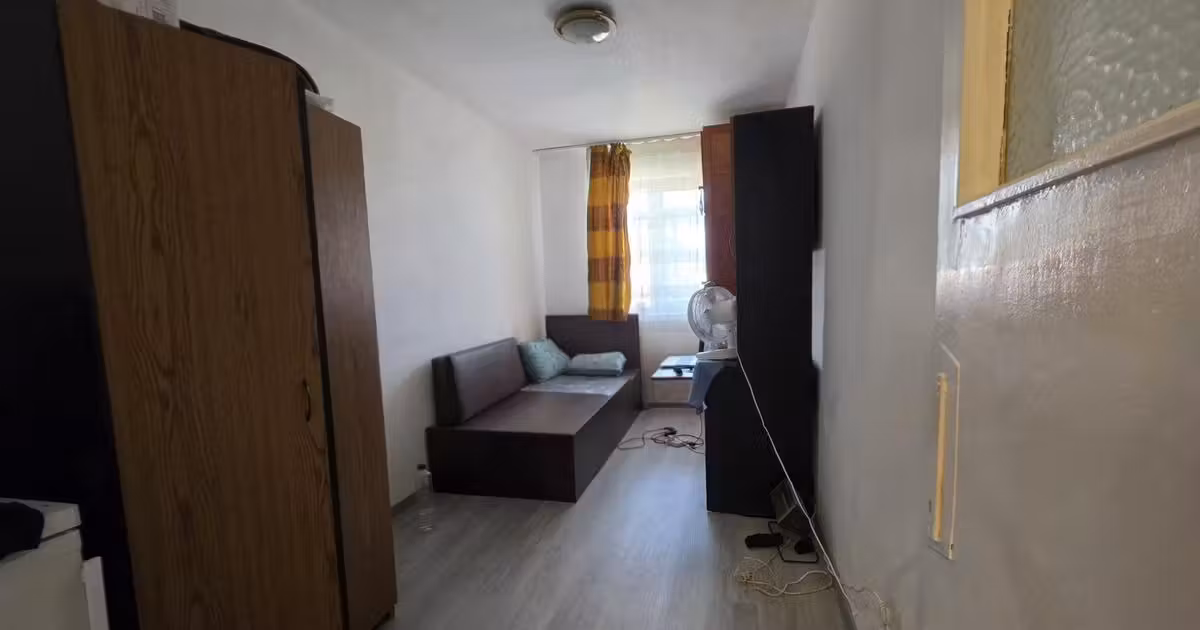 Garsonieră de vânzare, mobilată în zona Complex Studențesc, Timișoara