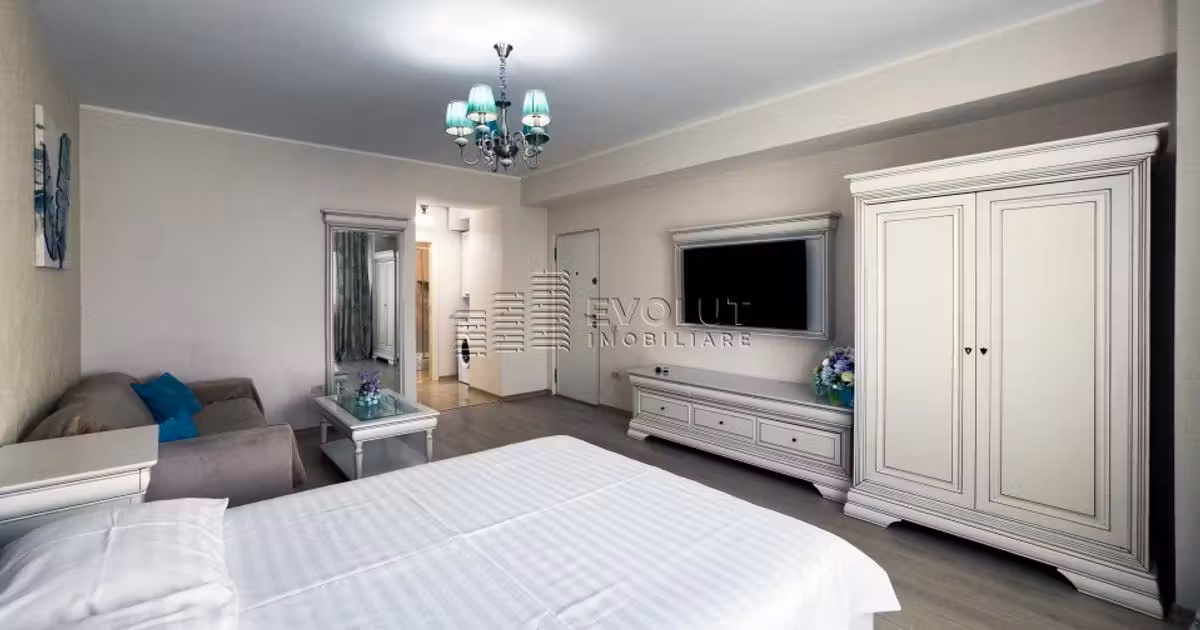 Apartament de vânzare cu 3 camere, mobilat în Mamaia