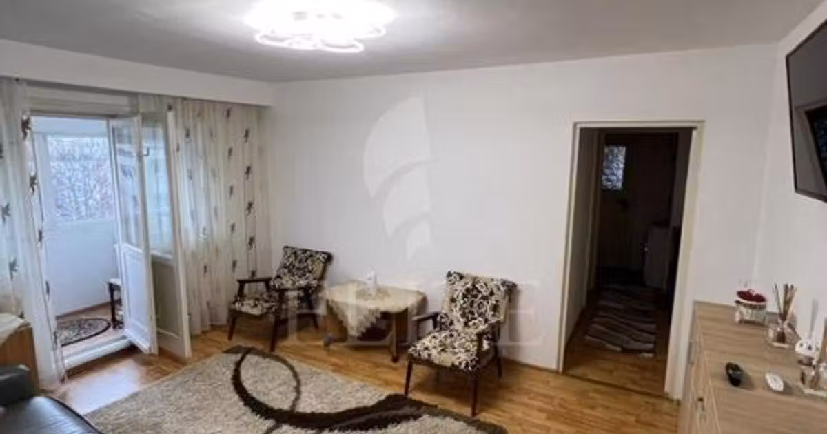 Apartament de vânzare cu 3 camere în zona Mănăștur, Cluj-Napoca