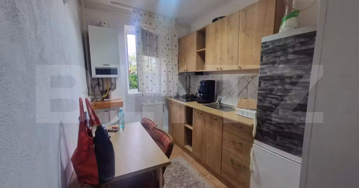 Apartament de vânzare cu 2 camere, mobilat în Săcele