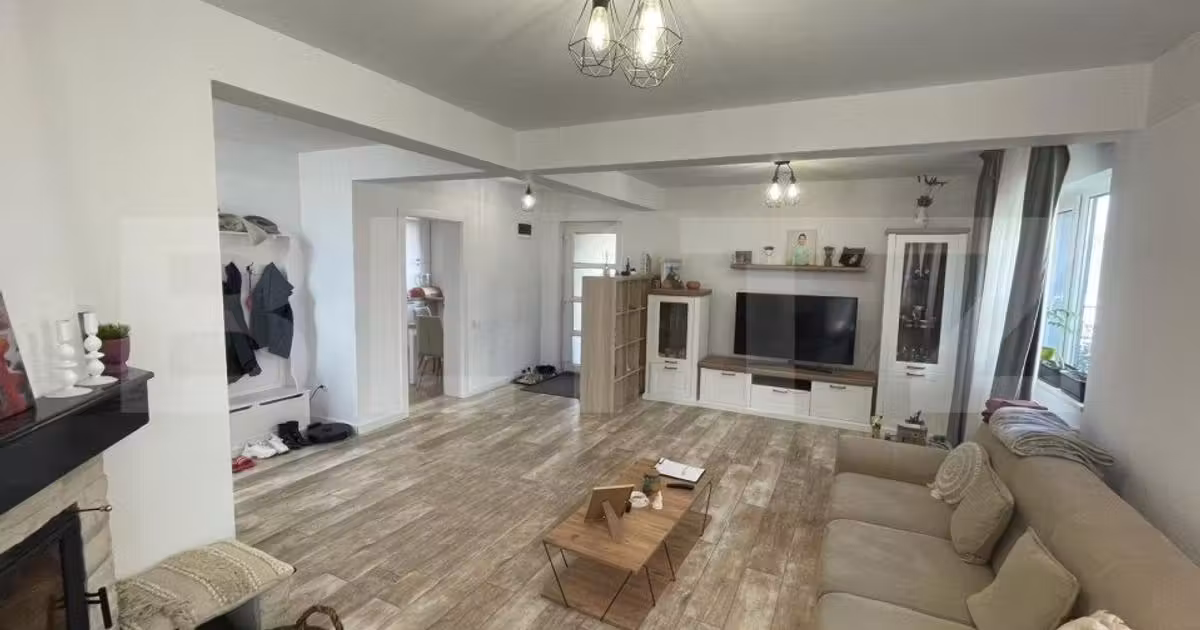Casă individuală de vânzare cu 4 camere, mobilată în Jucu de Mijloc