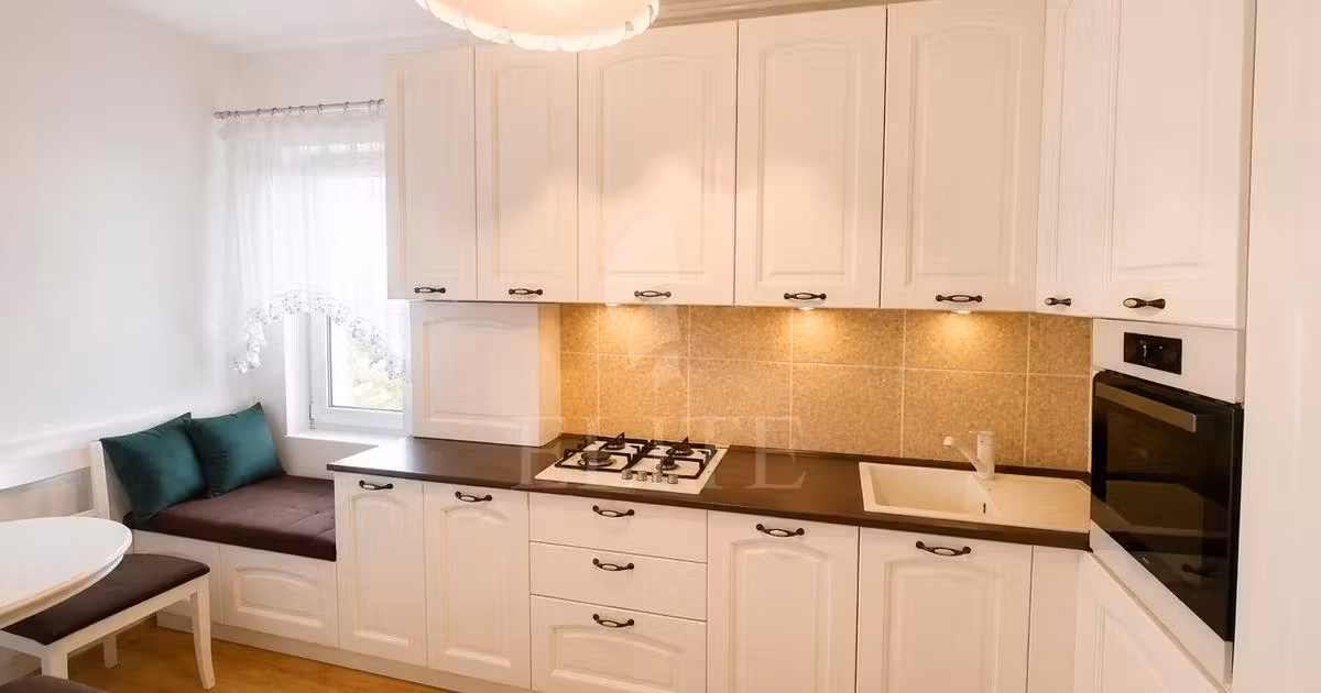 Apartament de vânzare cu 3 camere, mobilat în zona Zorilor, Cluj-Napoca
