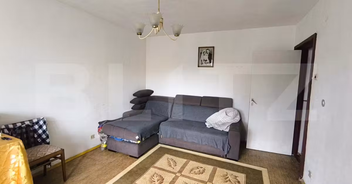 Apartament de vânzare cu 2 camere, mobilat în Săcele