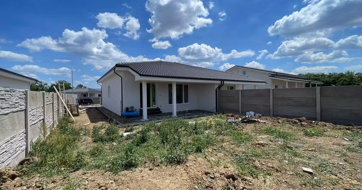 Duplex de vânzare cu 3 camere în Moșnița Nouă