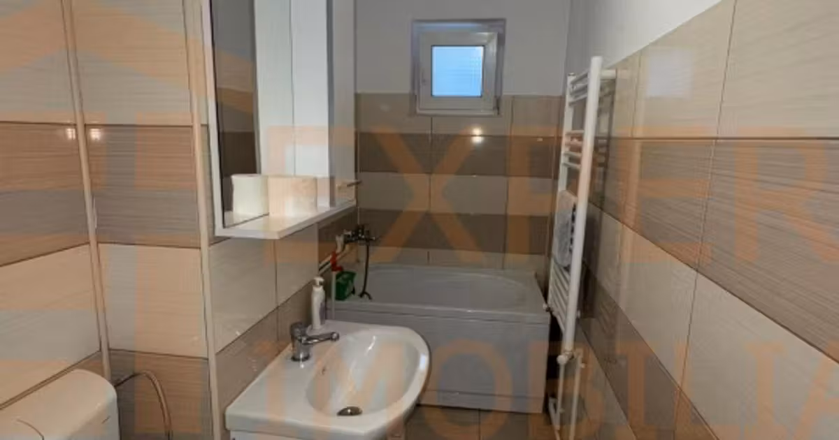 Apartament de vânzare cu 3 camere, mobilat în zona Tomis Nord, Constanța