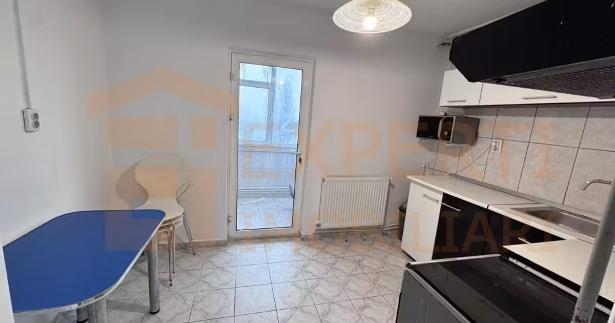 Apartament de vânzare cu 3 camere, mobilat în zona Tomis III, Constanța