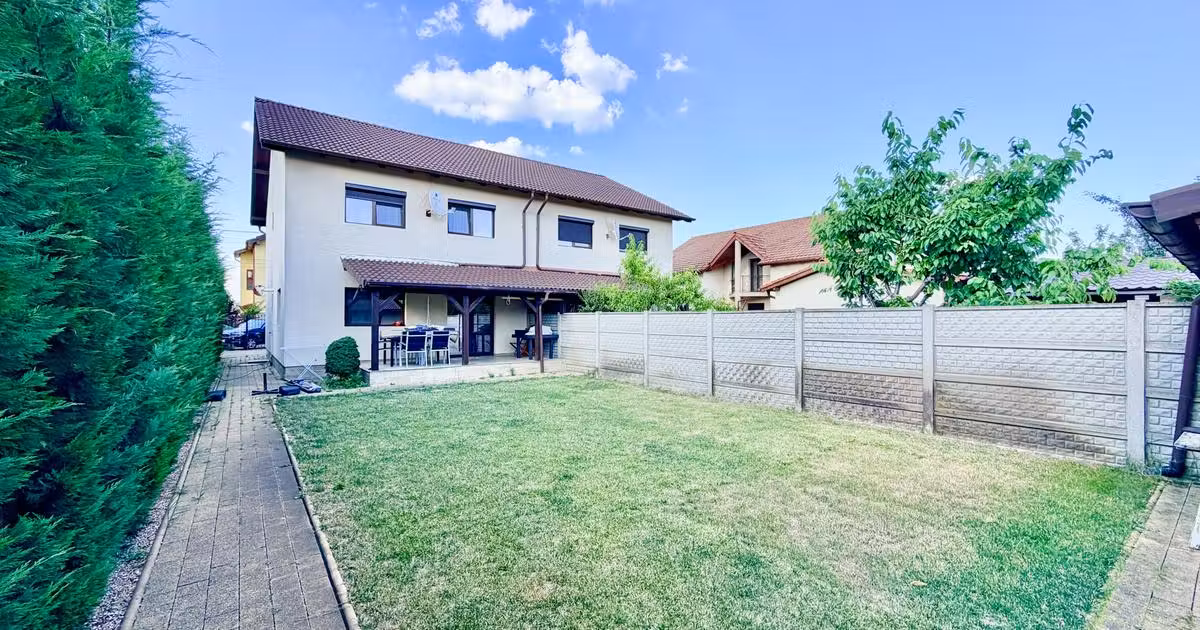 Duplex de vânzare cu 4 camere, mobilat în Moșnița Nouă