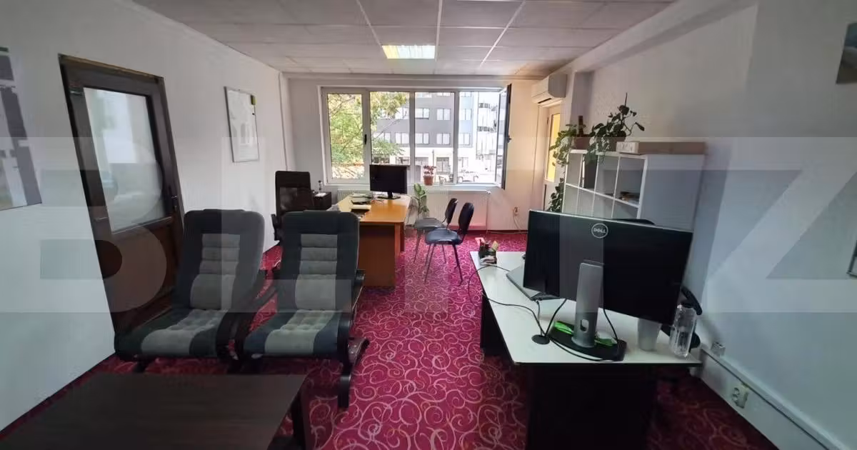 Casă individuală de vânzare cu 15 camere în zona Central, Cluj-Napoca
