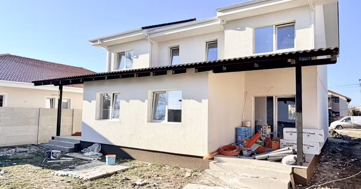 Duplex de vânzare cu 4 camere în Moșnița Nouă