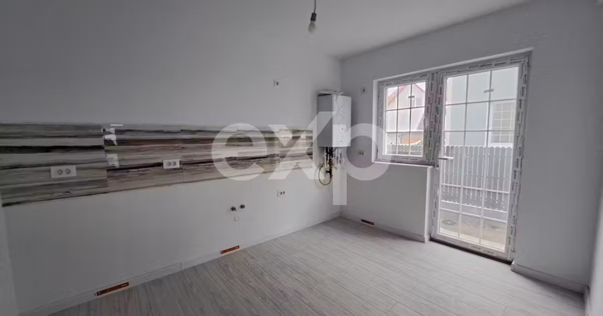Casă individuală de vânzare cu 4 camere în zona Trivale, Pitești