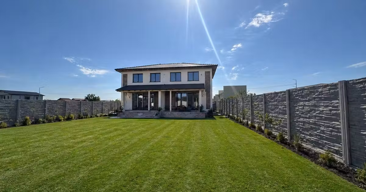 Duplex de vânzare cu 4 camere în Moșnița Nouă