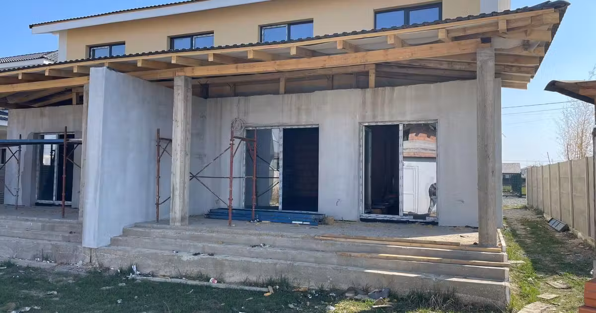 Duplex de vânzare cu 5 camere în Moșnița Nouă
