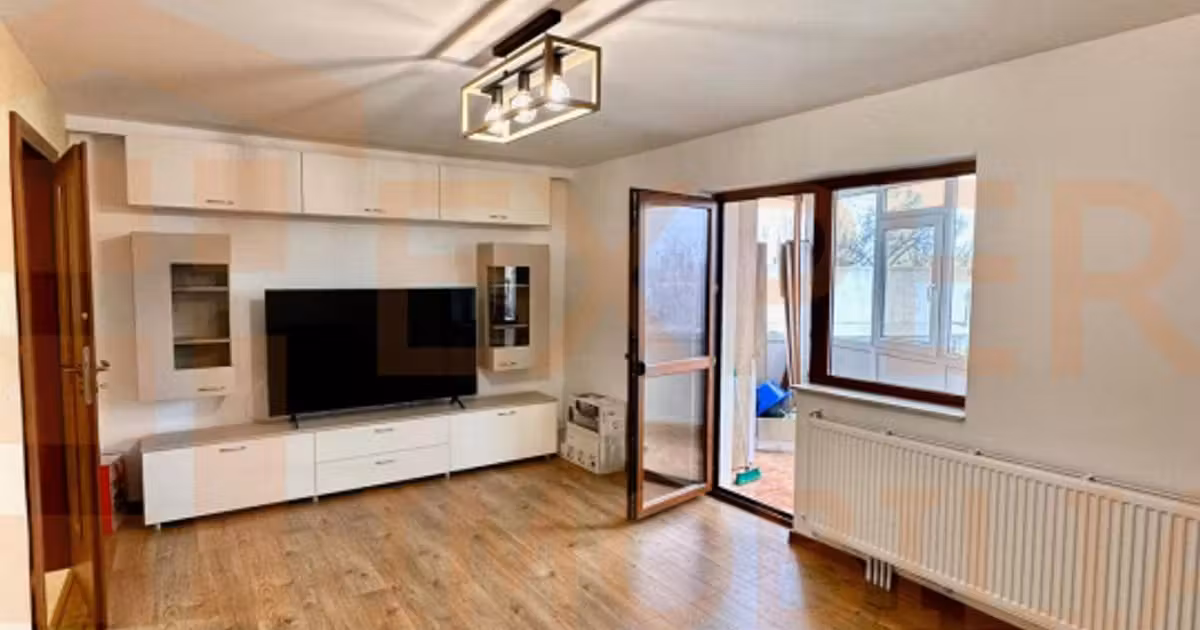 Apartament de vânzare cu 2 camere, mobilat în zona City Park Mall, Constanța
