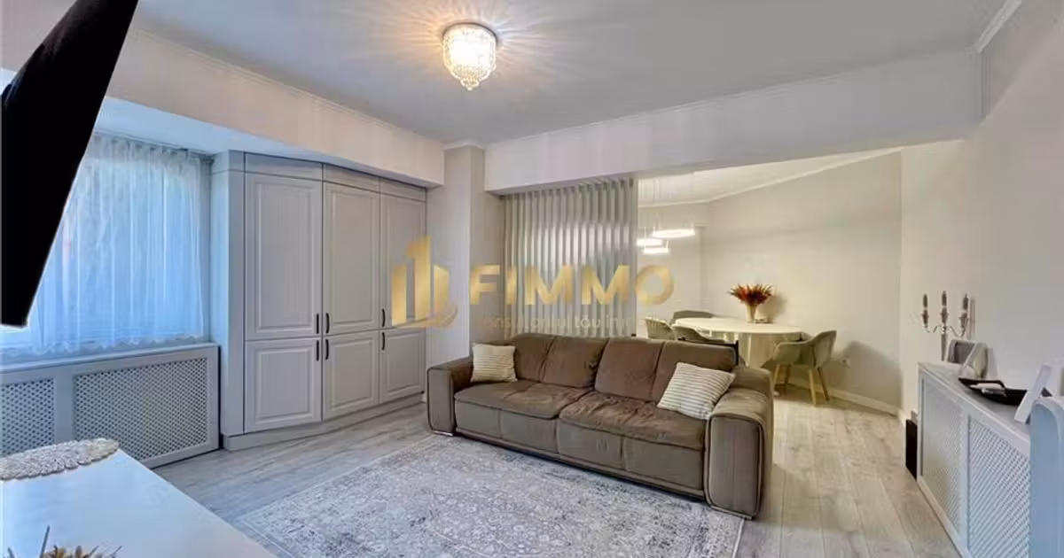Apartament de vânzare cu 3 camere, mobilat în zona Central, Suceava