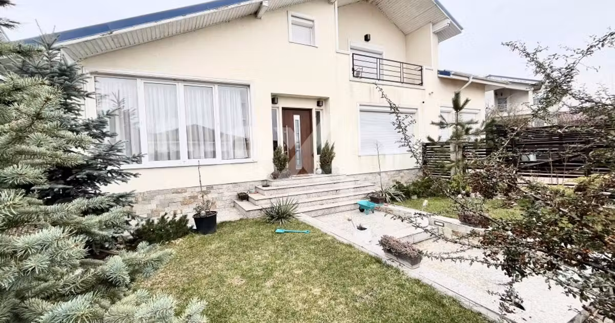 Casă individuală de vânzare cu 7 camere, mobilată în Corbeanca