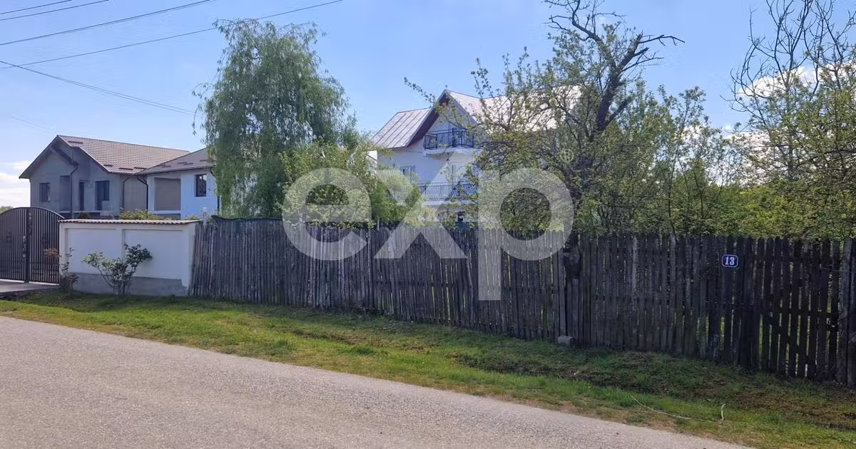 Teren Construcții intravilan de vânzare de 1949 mp, în Băbana