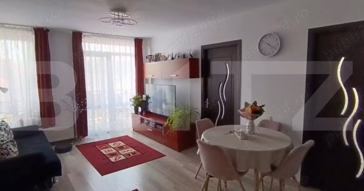 Apartament de vânzare cu 3 camere, mobilat în Baciu